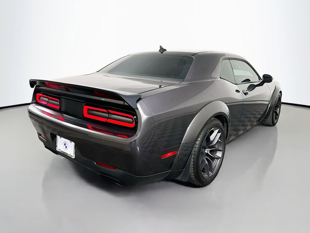 Used 2019 Dodge Challenger SRT Hellcat image 5