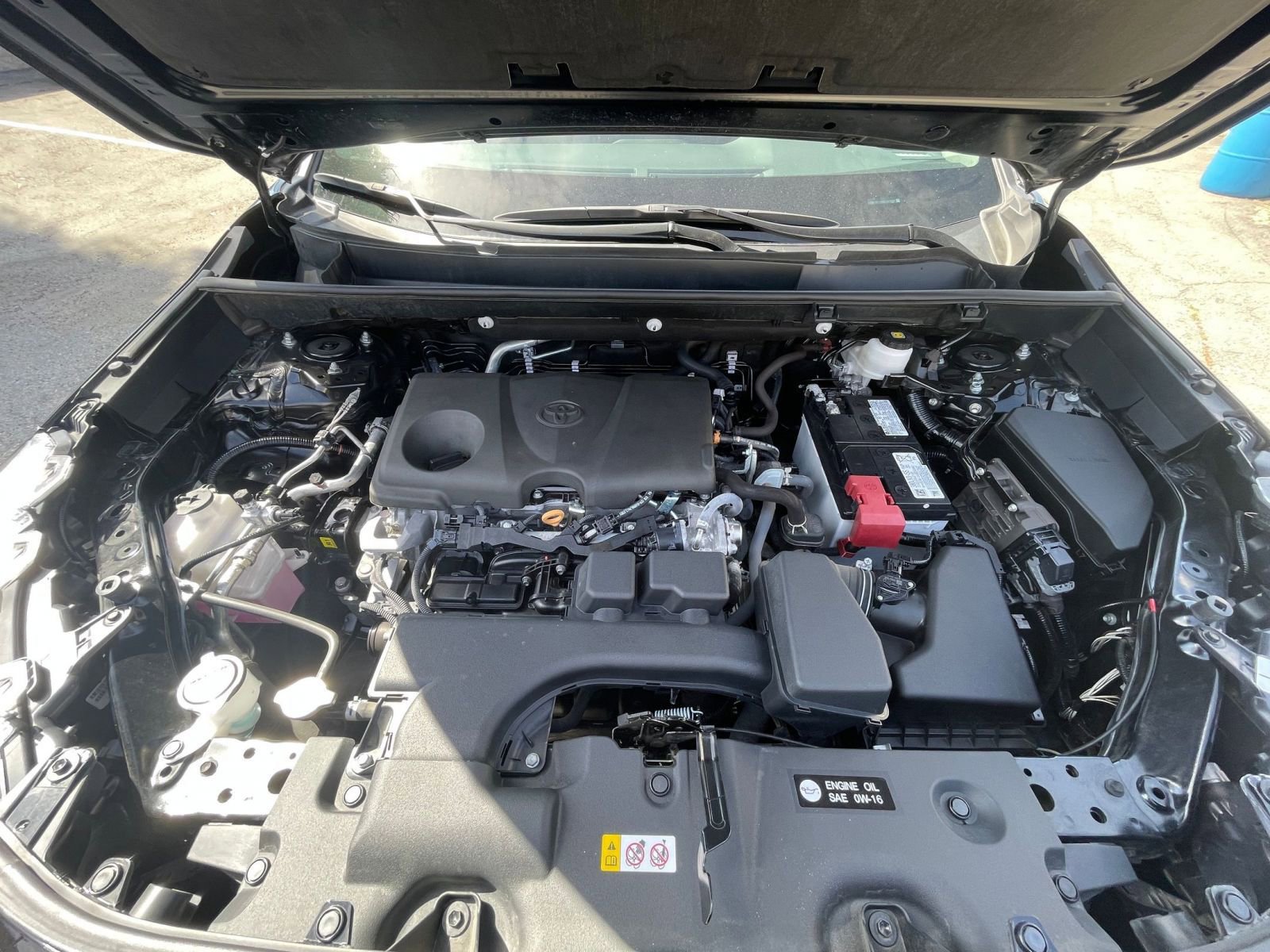 Used 2025 Toyota RAV4 XLE w/ Convenience Package image 34