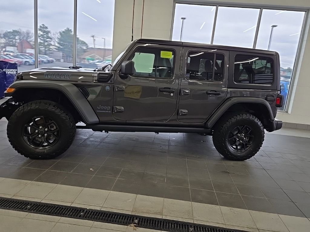Used 2025 Jeep Wrangler Unlimited Sport S 4xe image 6