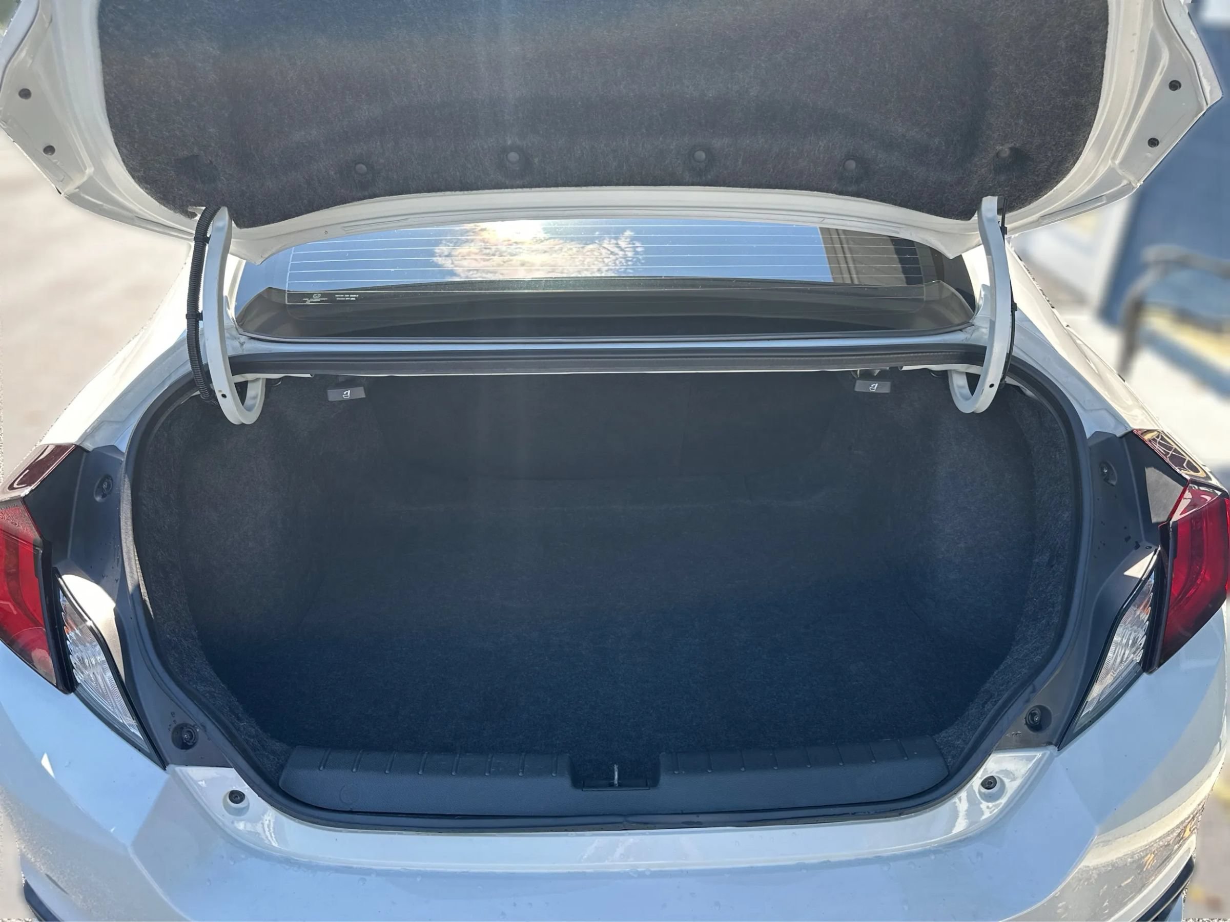 Used 2019 Honda Civic Sport image 12