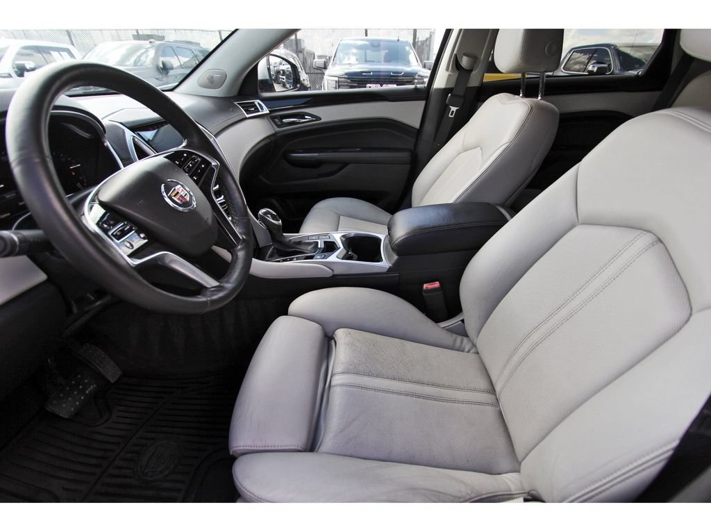 Used 2013 Cadillac SRX Luxury FWD image 6