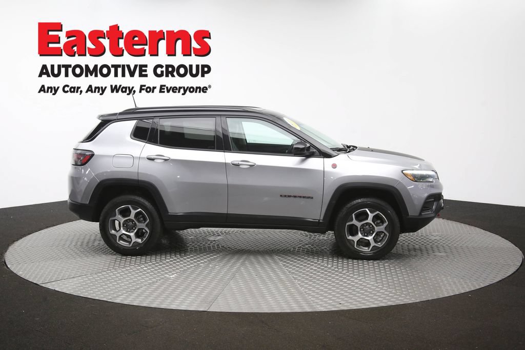 Used 2022 Jeep Compass Trailhawk w/ Trailhawk Elite Group AWD/4WD image 47