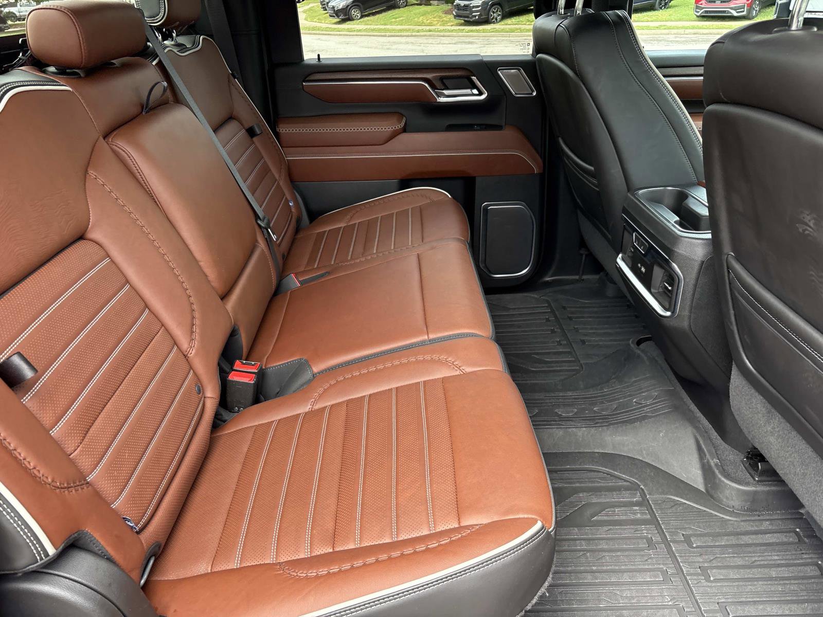 Certified 2024 GMC Sierra 2500 Denali Ultimate AWD/4WD image 34