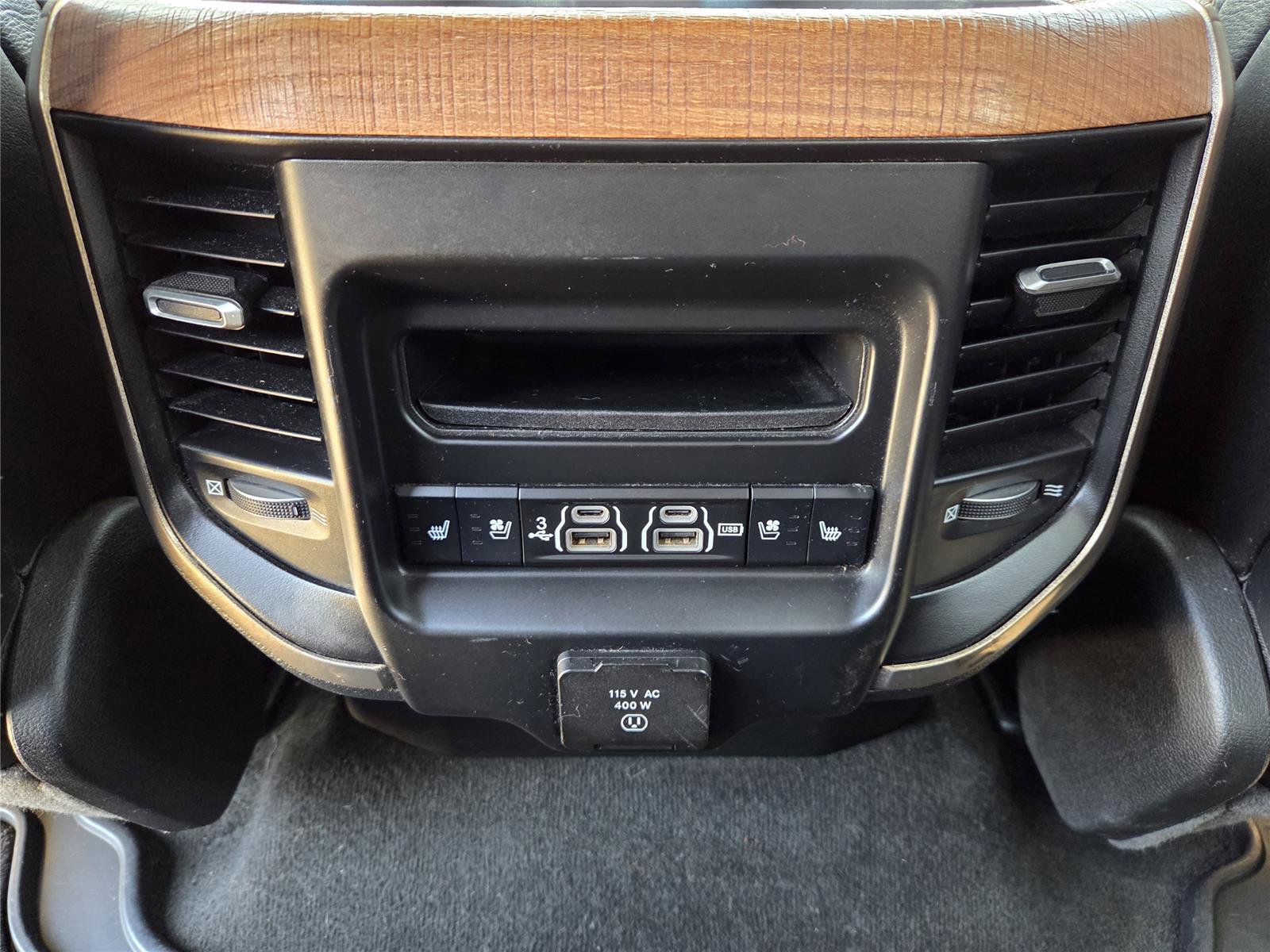 Used 2020 RAM 1500 Limited AWD/4WD image 34