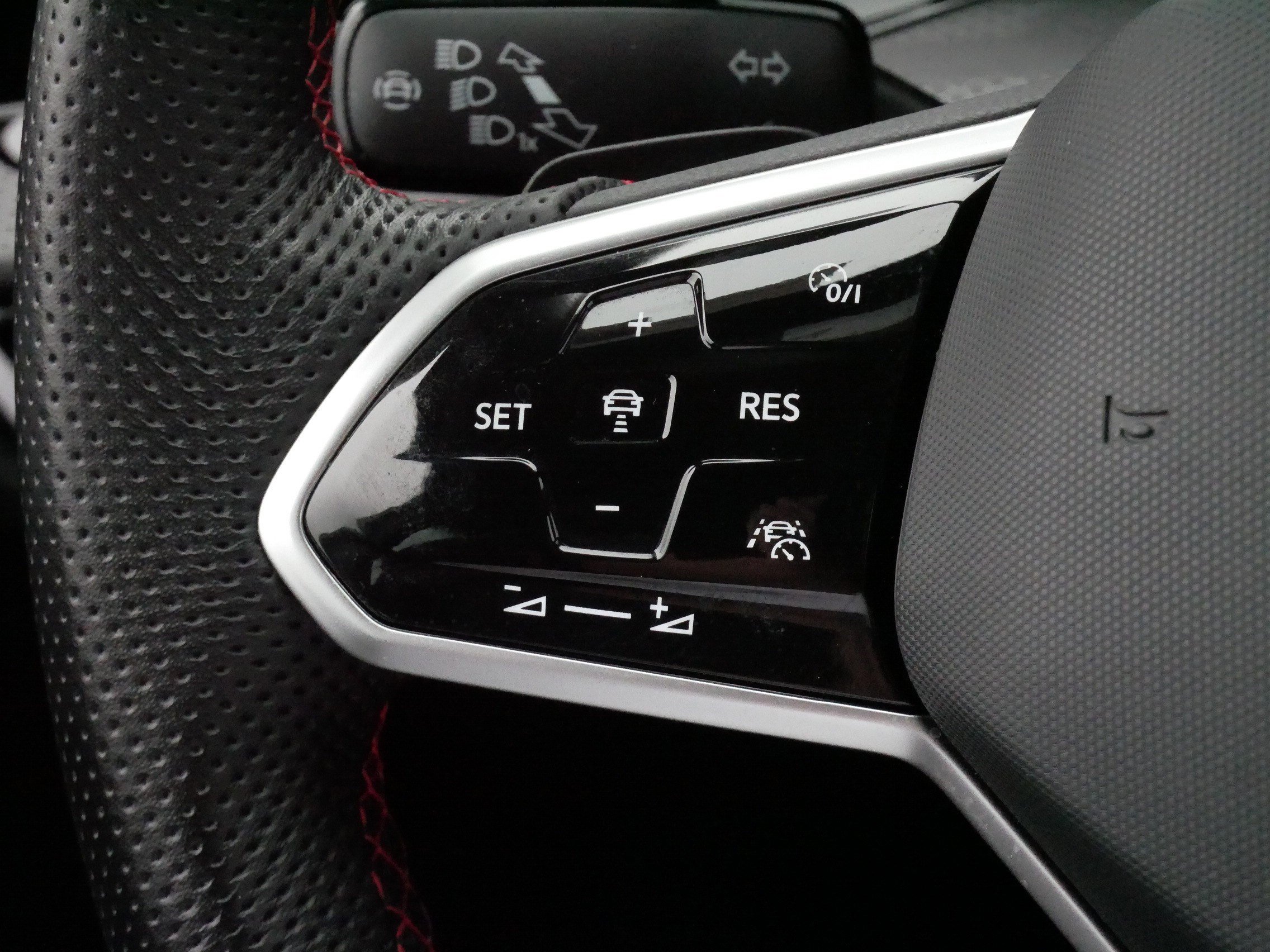 Used 2024 Volkswagen GTI S FWD image 26