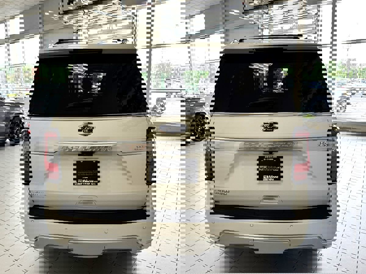Used 2021 Ford Expedition Max Platinum image 4