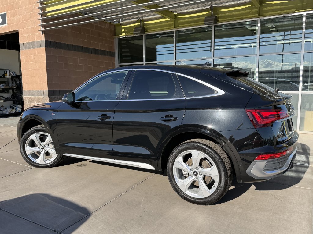 Used 2024 Audi Q5 2.0T Premium Plus w/ Premium Plus Package AWD/4WD image 5