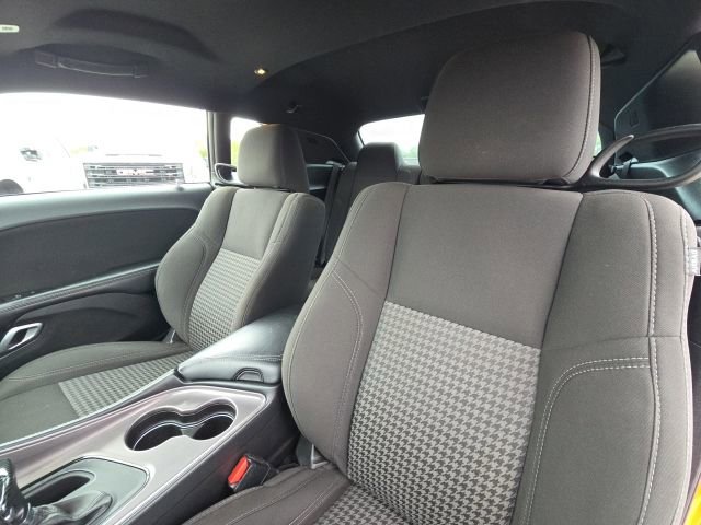 Used 2023 Dodge Challenger SXT w/ Blacktop Package image 16