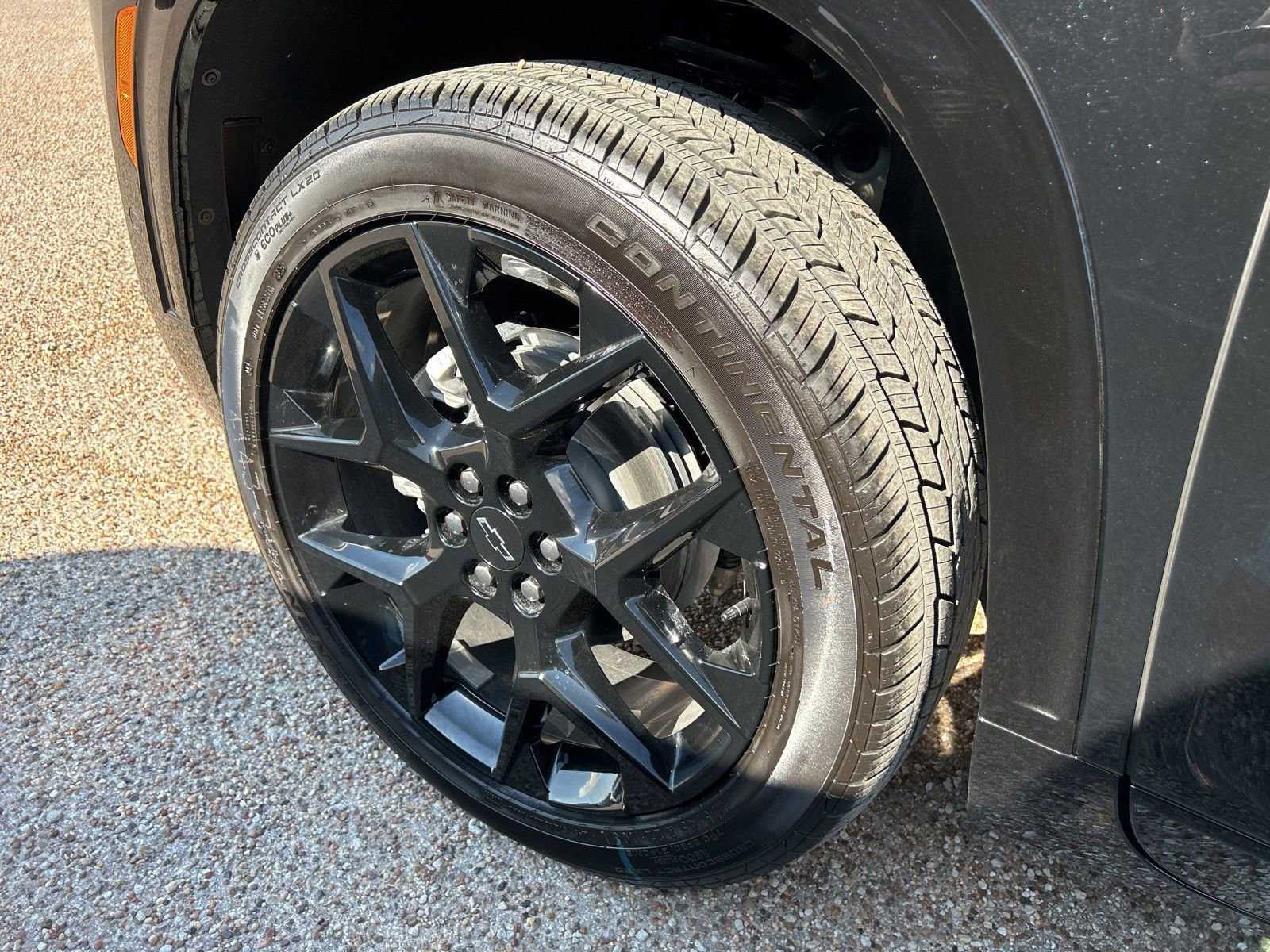 New 2026 Chevrolet Traverse RS w/ LPO, Floor Liner Package image 24