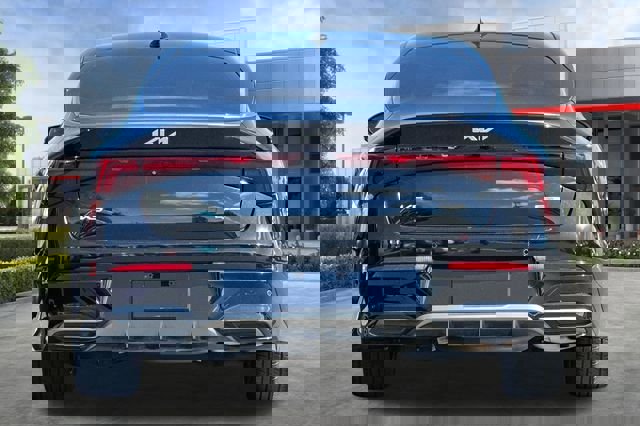 Used 2025 Kia K5 GT-Line w/ GT-Line Premium Package image 5