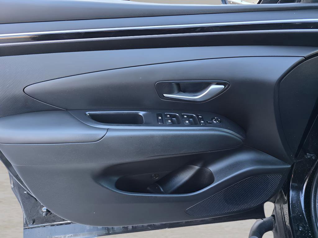 Used 2024 Hyundai Santa Cruz Night image 16