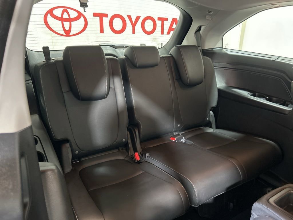 Used 2024 Honda Odyssey Touring image 18