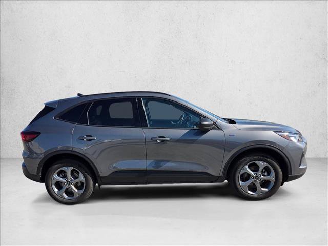 Used 2025 Ford Escape ST-Line AWD/4WD image 4
