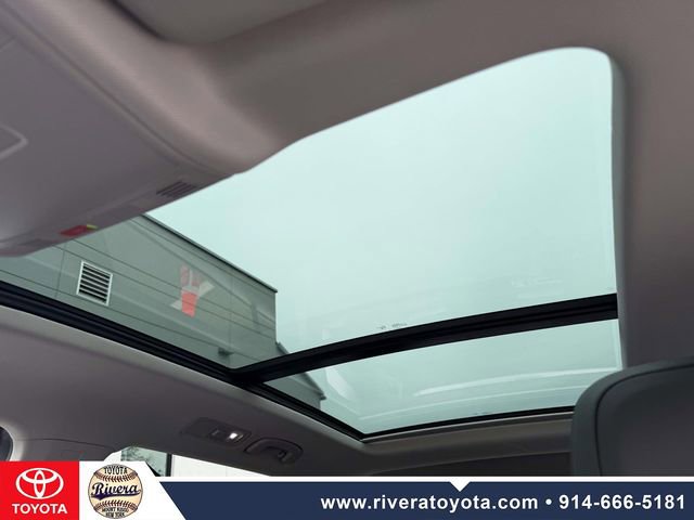 Used 2024 Volkswagen Tiguan Wolfsburg Edition AWD/4WD image 27