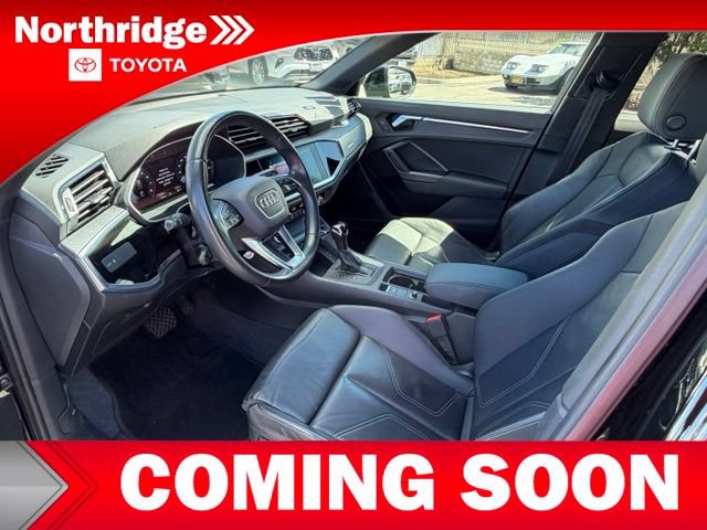 Used 2021 Audi Q3 2.0T Premium w/ Convenience Package AWD/4WD image 5