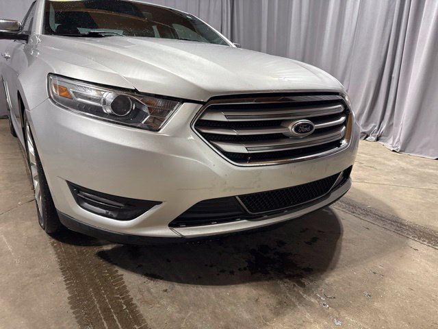 Used 2013 Ford Taurus Limited AWD/4WD image 14