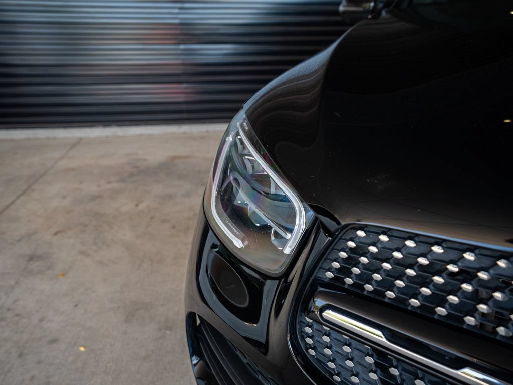 Used 2021 Mercedes-Benz GLC 300 w/ AMG Line image 13