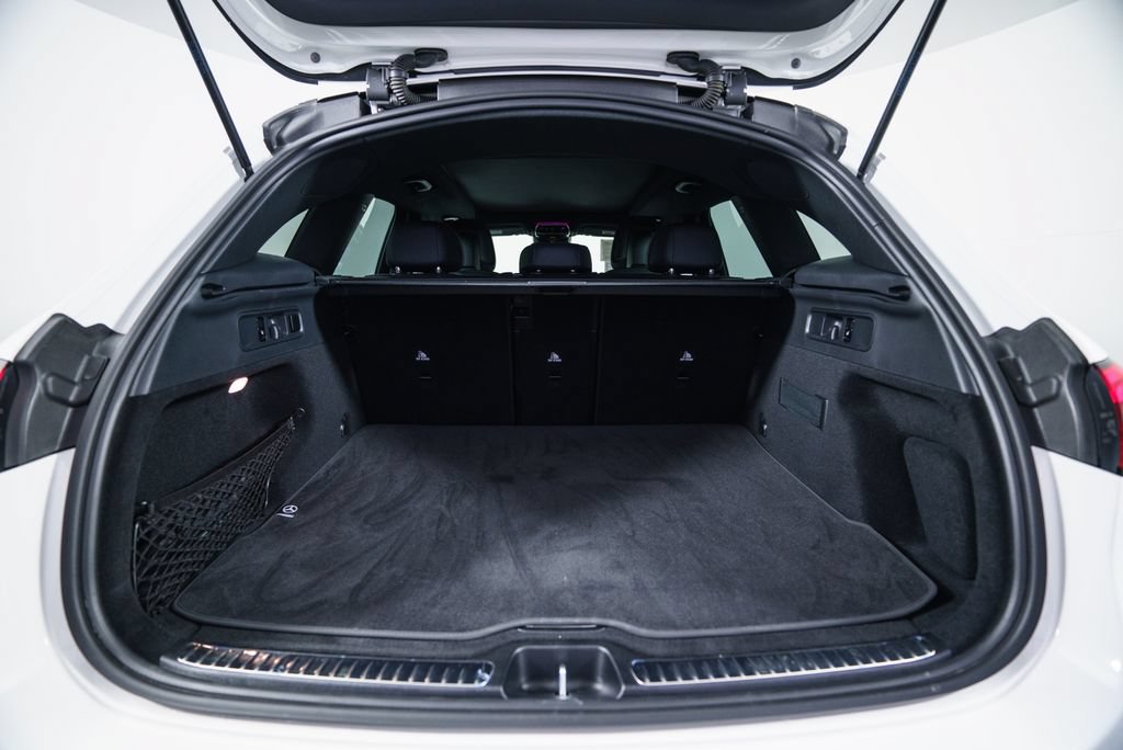Certified 2025 Mercedes-Benz GLC 300 4MATIC image 36