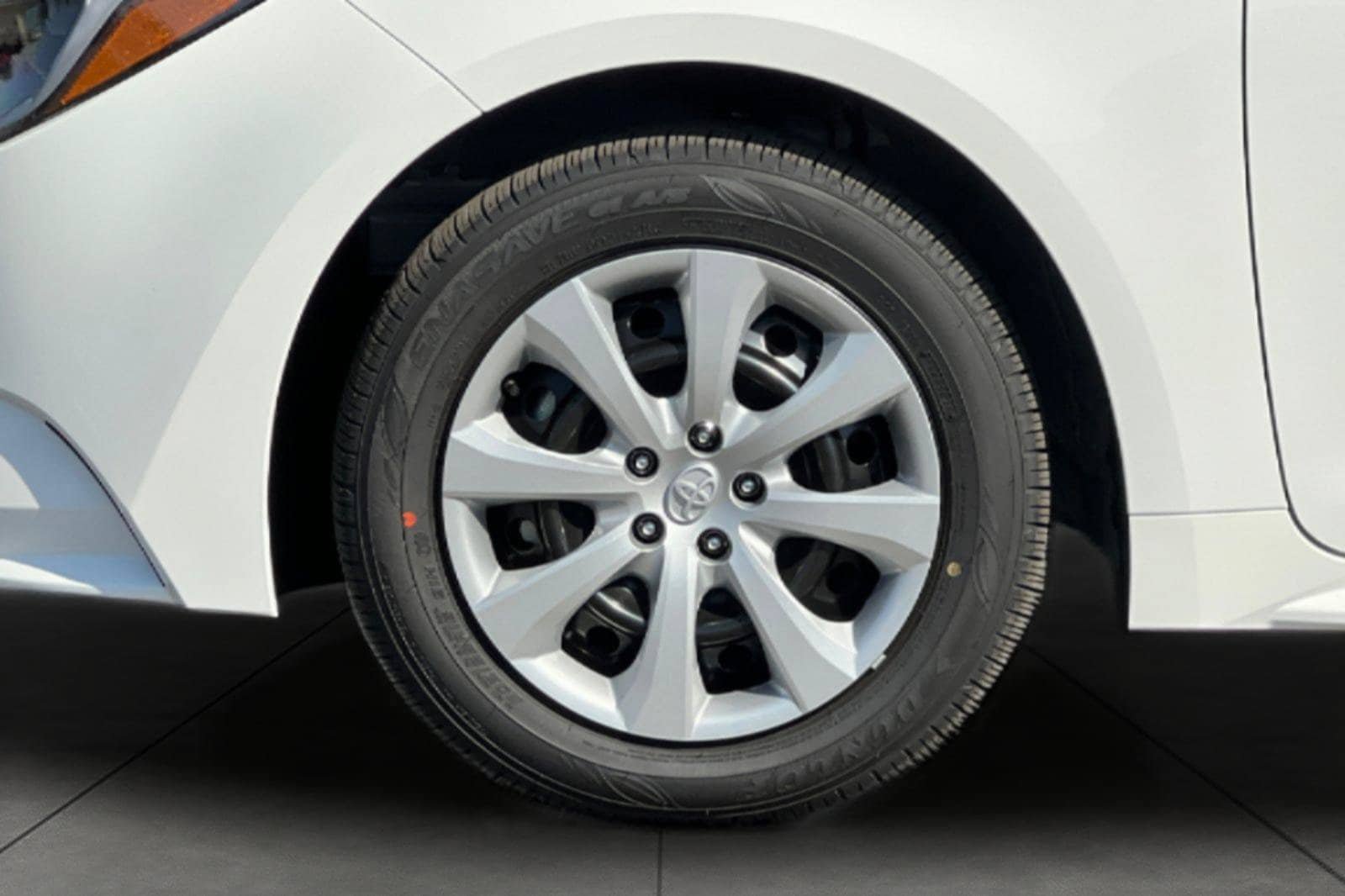 New 2027 Toyota Corolla LE FWD image 30
