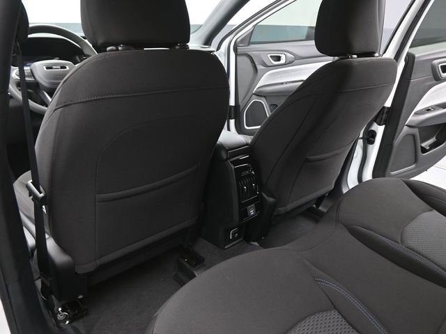 Used 2025 Jeep Compass Sport w/ Mopar Graphics Package image 19