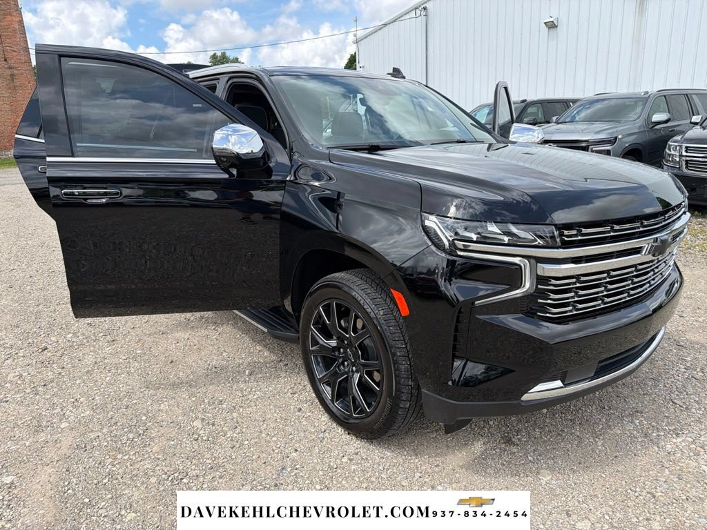 Used 2024 Chevrolet Tahoe Premier w/ Premium Package 2 AWD/4WD image 35