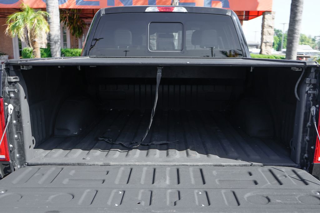 Used 2018 Ford F150 XLT w/ Equipment Group 302A Luxury image 9