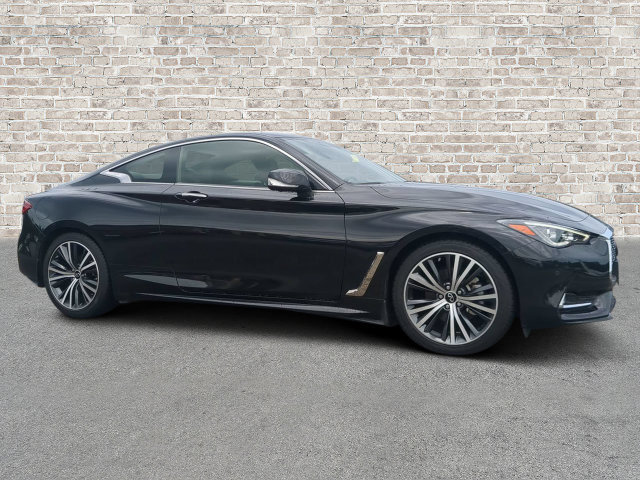 Used 2021 INFINITI Q60 3.0t Luxe w/ Essential Package AWD/4WD image 1