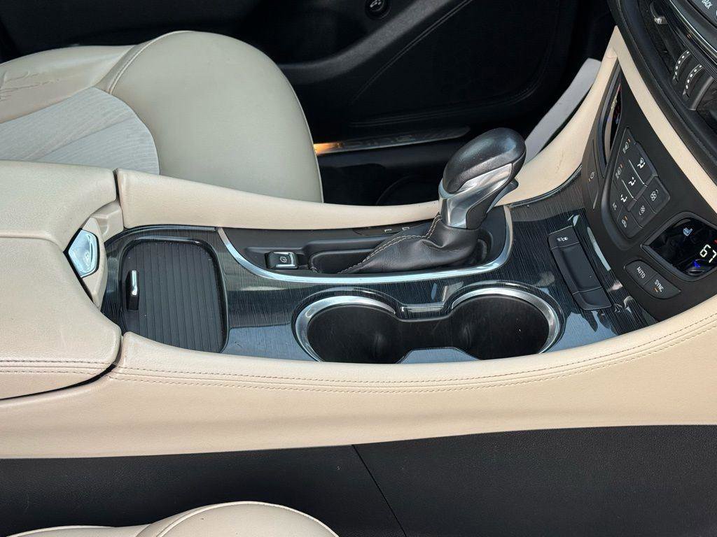 Used 2017 Buick Envision Preferred image 87