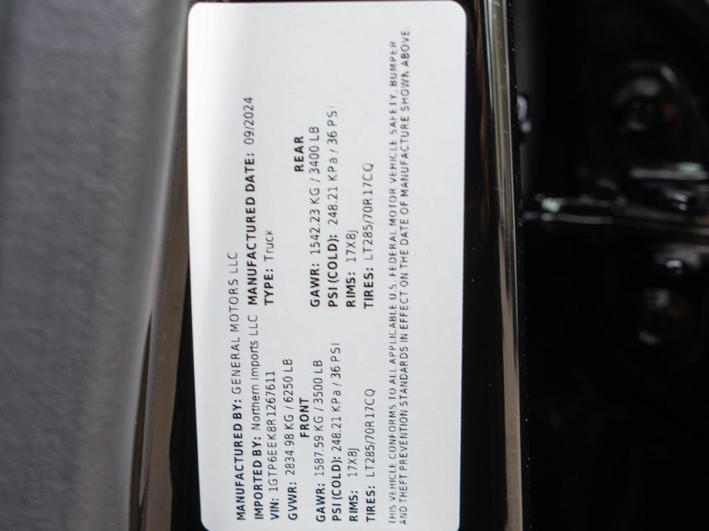 Used 2024 GMC Canyon AT4X AWD/4WD image 37