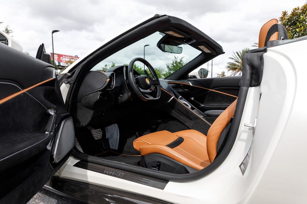 Used 2024 Ferrari Roma Spider RWD image 28