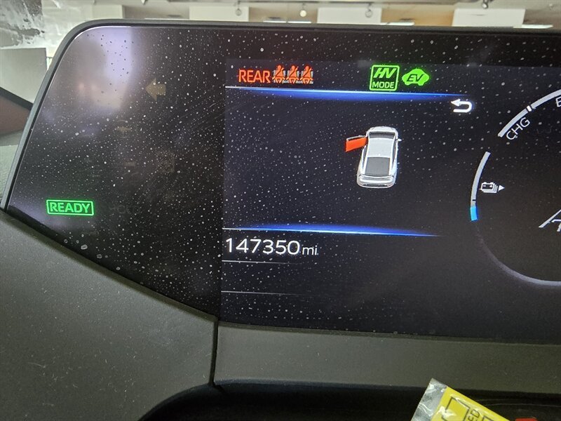 Used 2023 Toyota Prius Prime FWD image 27
