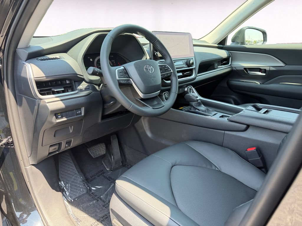 Used 2026 Toyota Grand Highlander AWD Hybrid image 10
