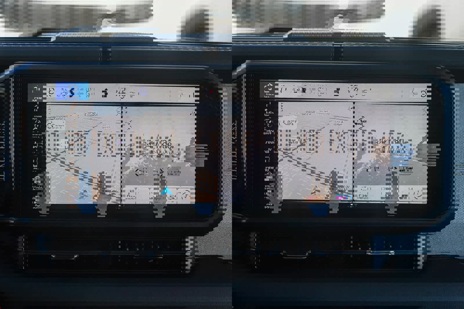 New 2025 Jeep Wrangler Sahara w/ Technology Group image 16