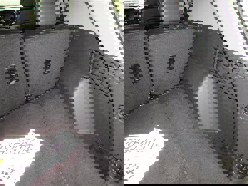 Used 2023 GMC Terrain SLT image 47