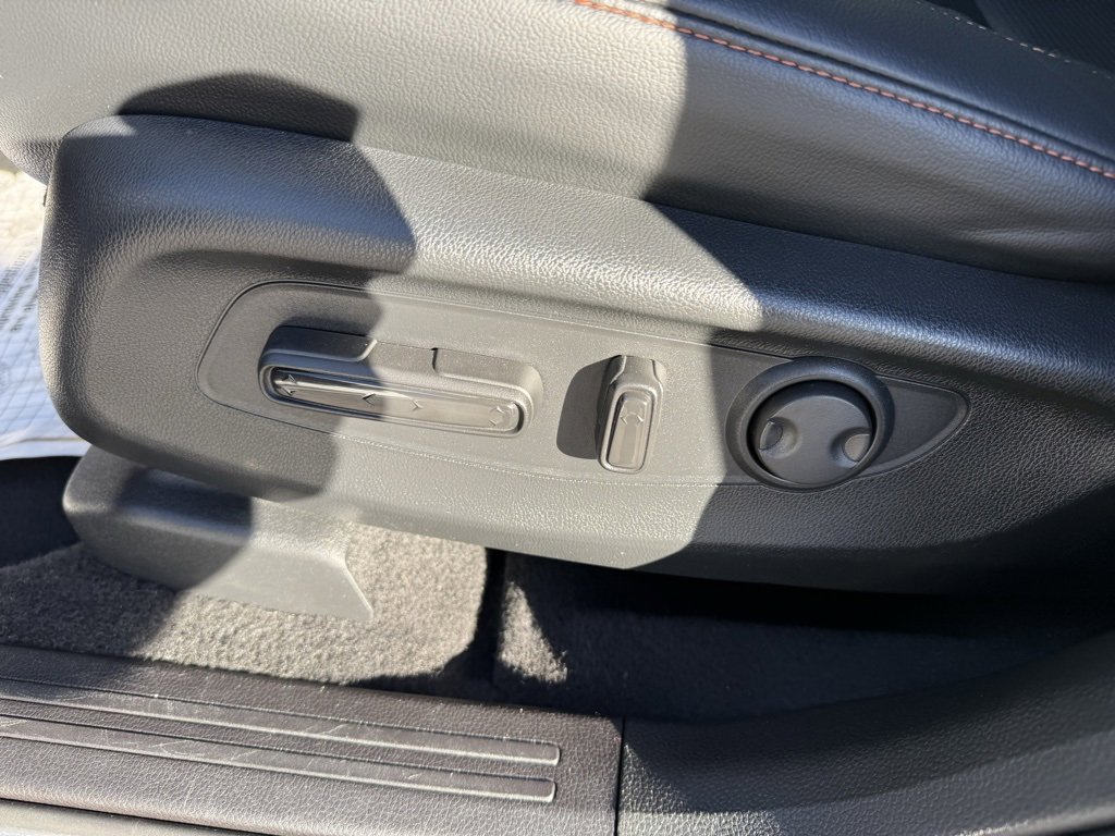 Used 2023 Honda CR-V Sport Touring image 17