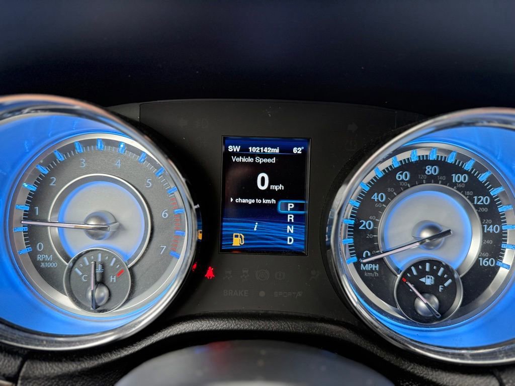 Used 2012 Chrysler 300 C AWD/4WD image 36