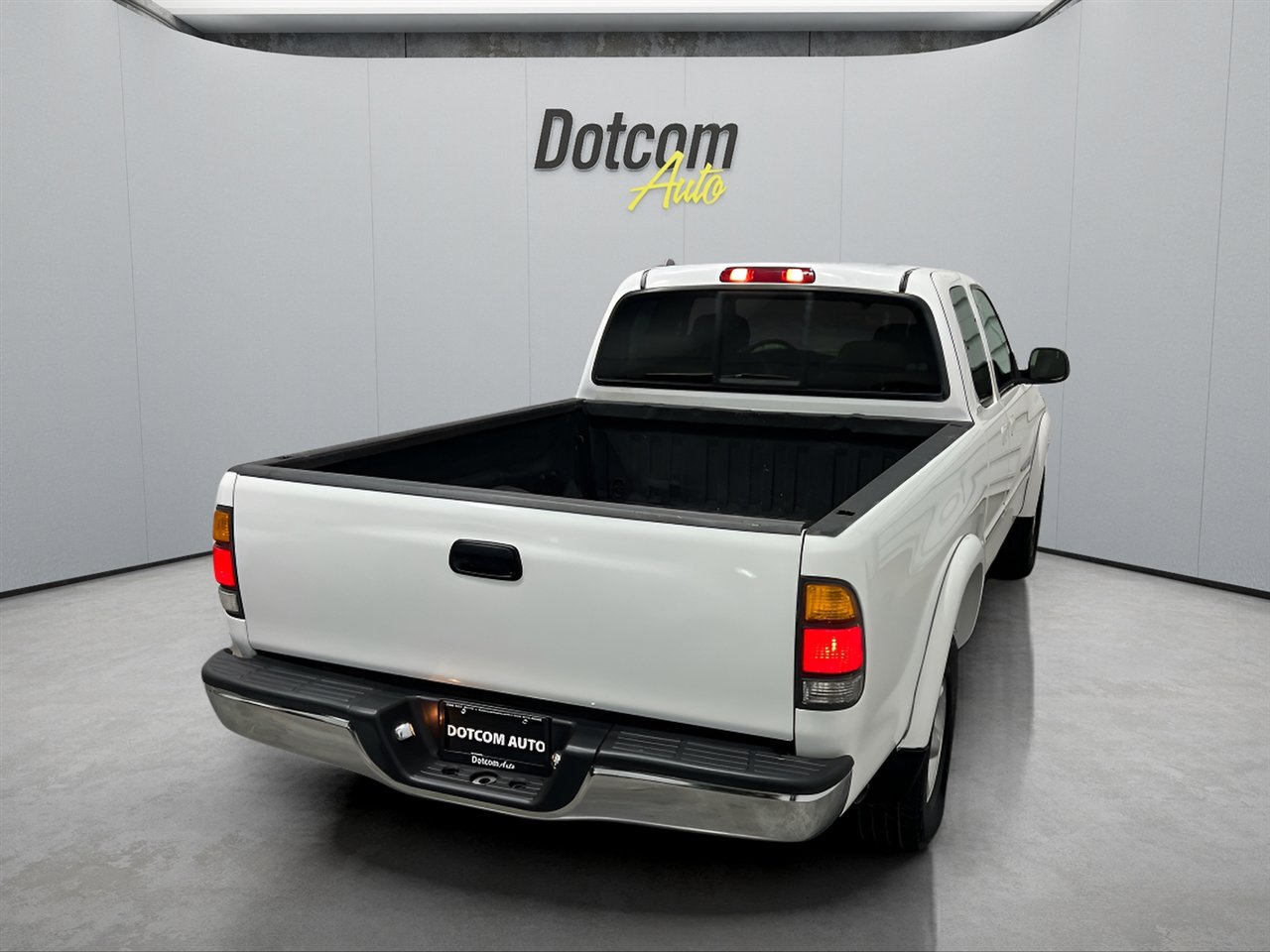 Used 2002 Toyota Tundra Limited image 10