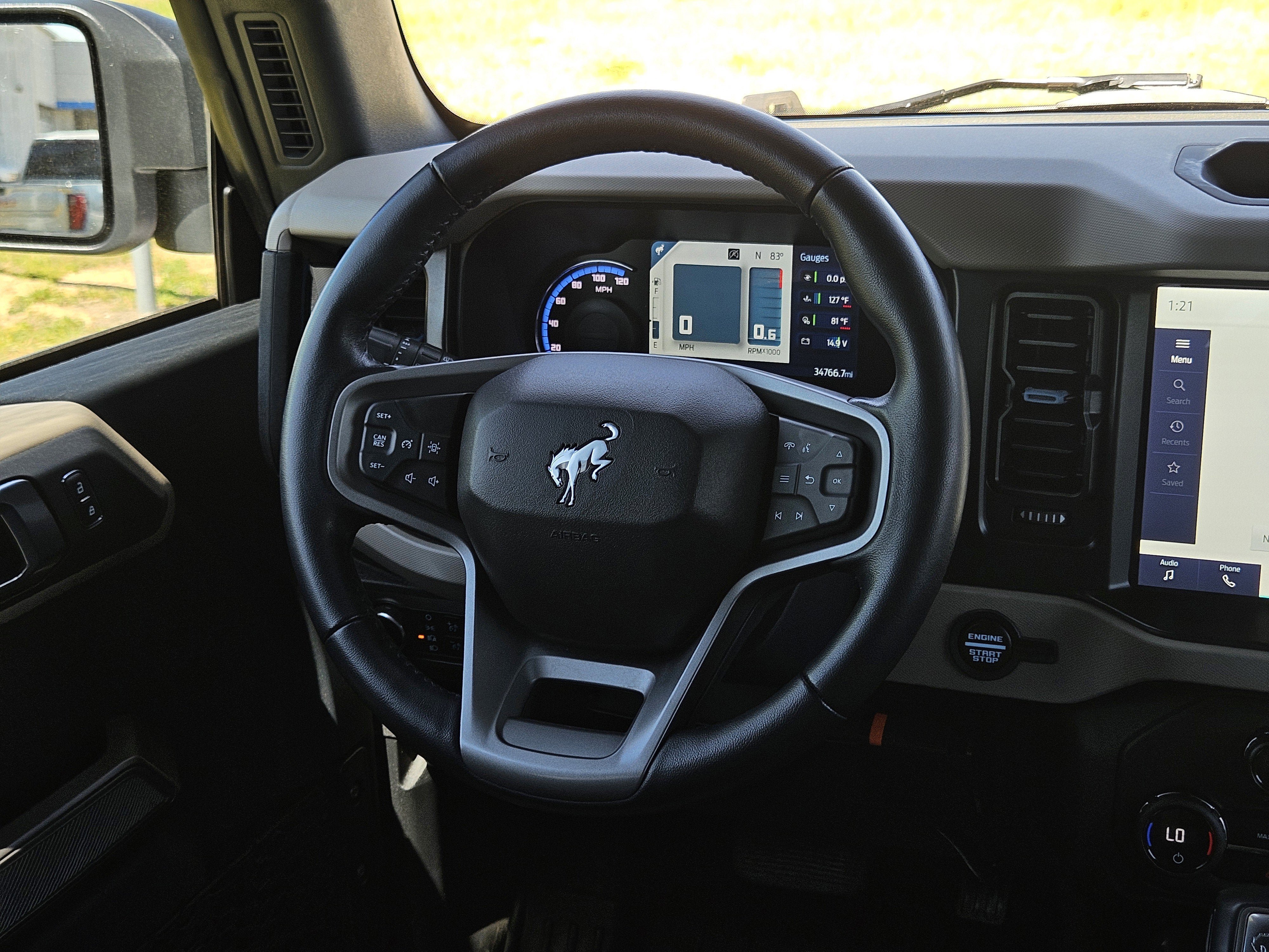 Used 2023 Ford Bronco Wildtrak image 14