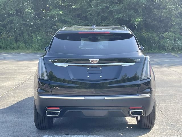 Certified 2026 Cadillac XT5 Sportv w/ LPO, Floor Liner Package AWD/4WD image 4