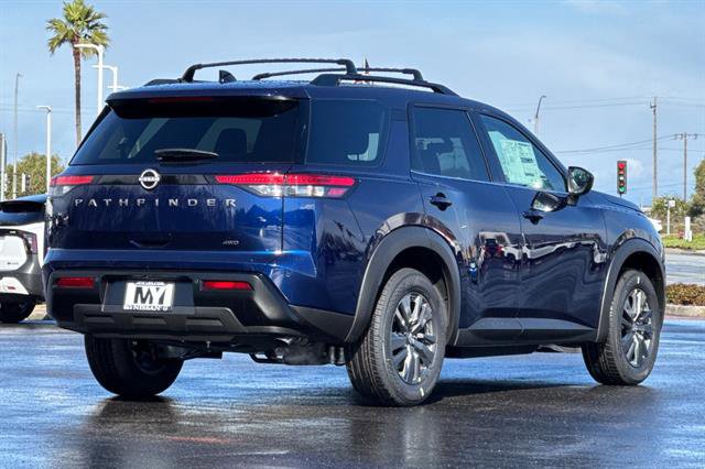 New 2026 Nissan Pathfinder SV image 4