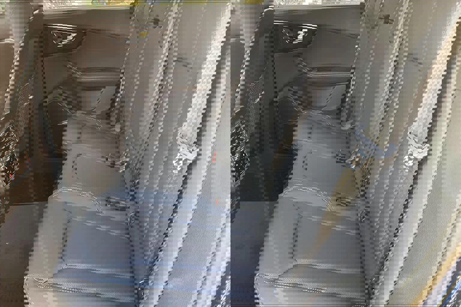 New 2026 Audi Q8 Premium Plus image 17