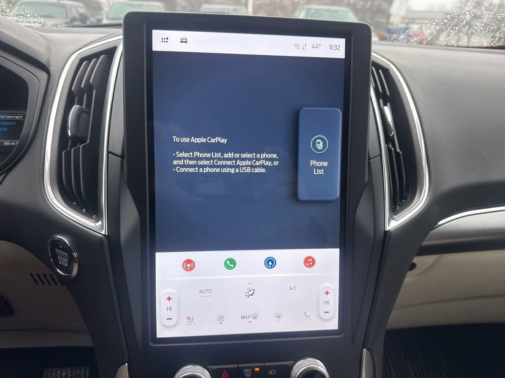 Certified 2022 Ford Edge Titanium w/ Class II Trailer Tow Package image 23