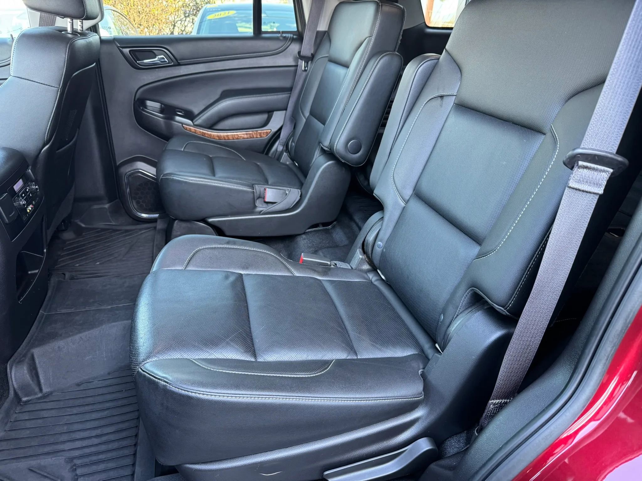 Used 2016 Chevrolet Tahoe LTZ image 27