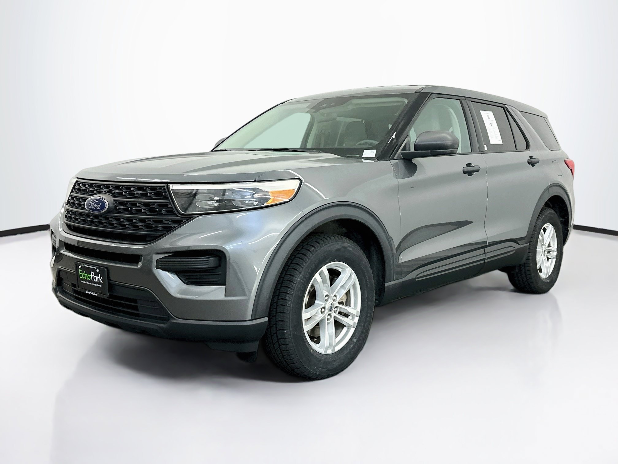 Used 2022 Ford Explorer 4WD image 3