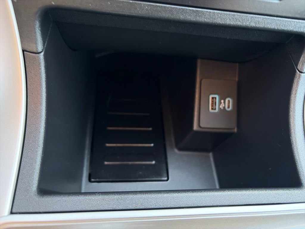 Used 2024 Ford Edge SEL w/ Convenience Package image 25