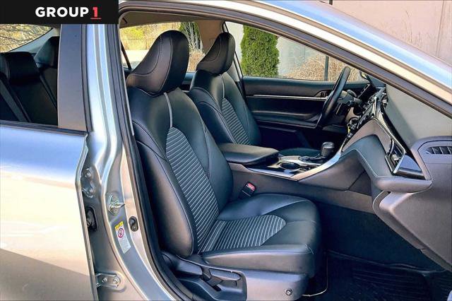 Certified 2019 Toyota Camry SE FWD image 8