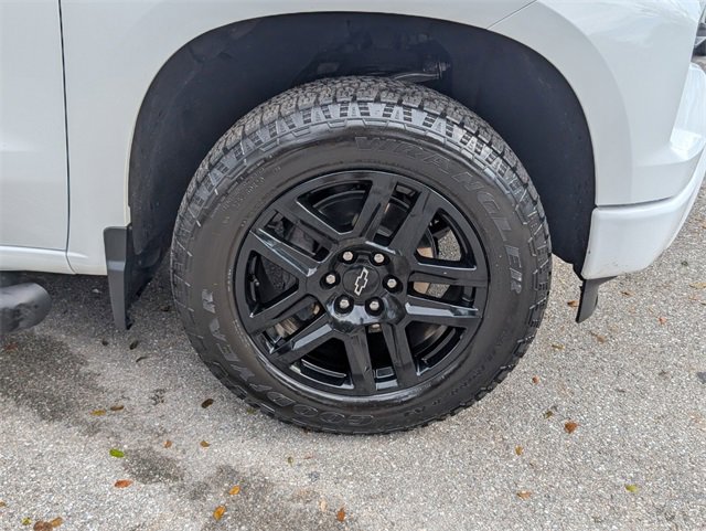 Certified 2025 Chevrolet Silverado 1500 Custom w/ Turbomax Blackout Package image 14