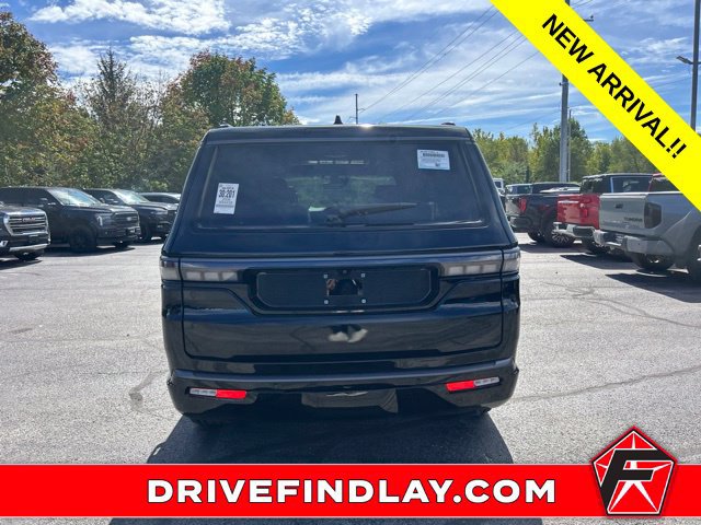 Used 2026 Jeep Grand Wagoneer Summit AWD/4WD image 12
