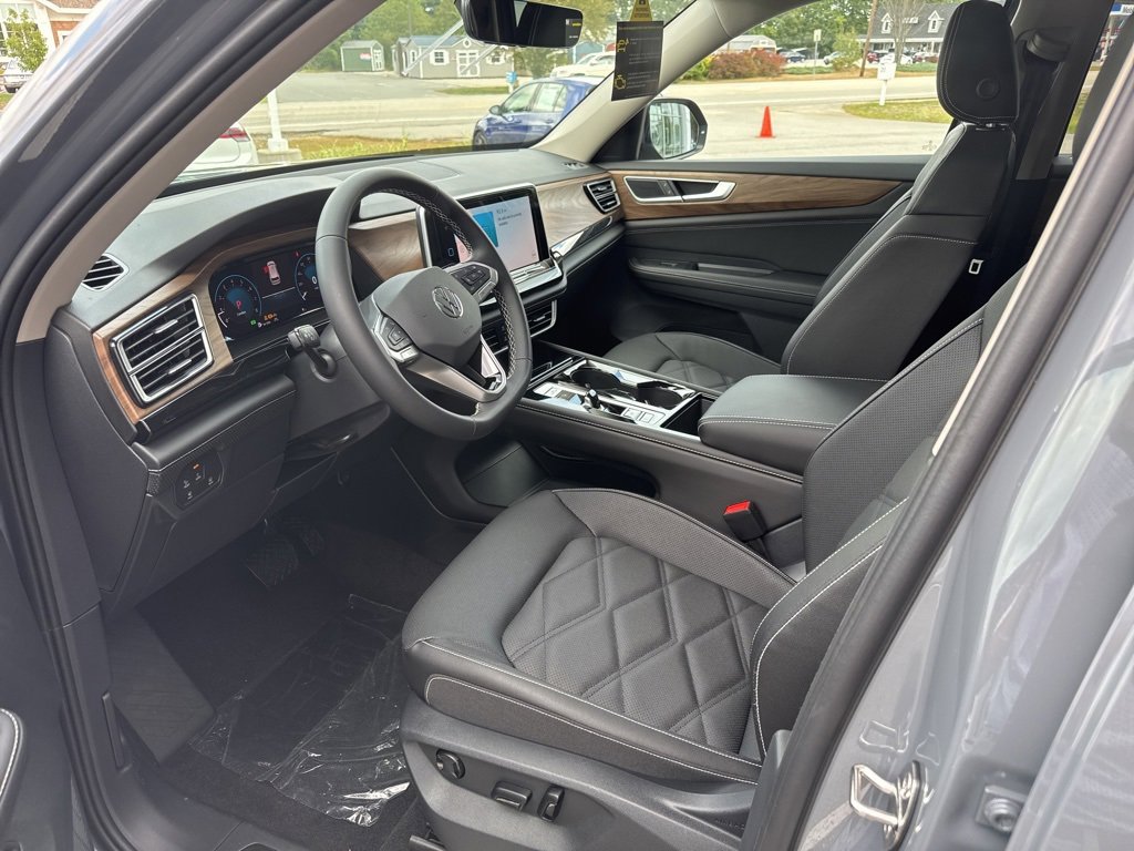 New 2026 Volkswagen Atlas SE image 16