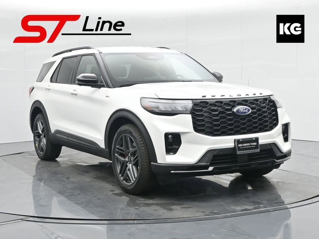New 2025 Ford Explorer ST-Line w/ Premium Package